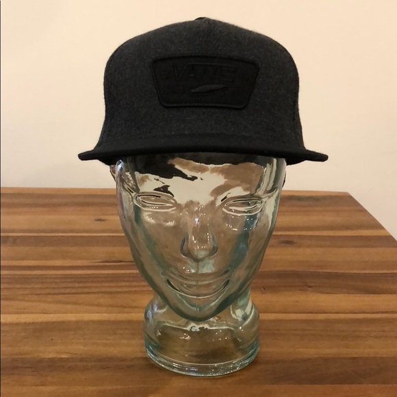 Vans snap back hat - Picture 2 of 5
